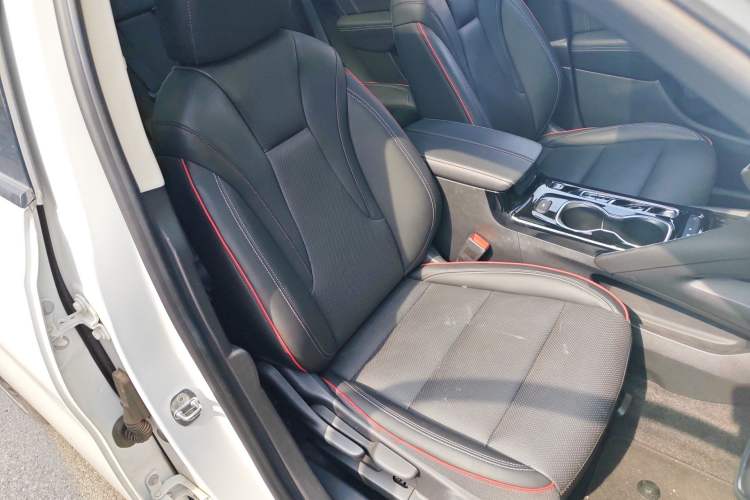 Used Buick Envision 2022 Encore S GS Two-Wheel Drive Smart Sport Model Right Front Seat