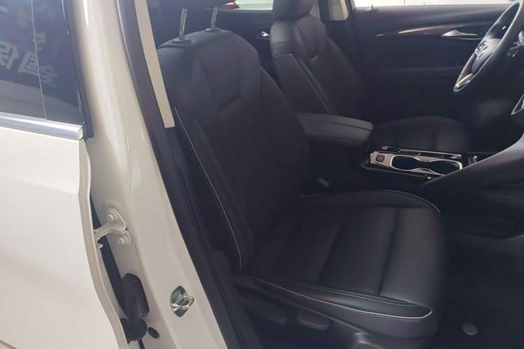 Used Buick Envision 2022 Facelift Encore S 552T Two-Wheel-Drive Luxury Model Right Front Seat