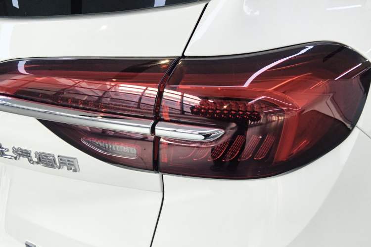 Used Buick Envision 2022 Facelift Encore Plus 552T Five-Seat Luxury Model Right Rear Taillight