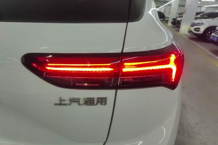 Used Buick Envision 2022 Encore S 652T Two-Wheel-Drive Luxury Model Right Rear Taillight