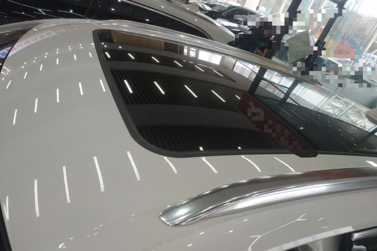 Used Buick Envision 2022 Facelift Encore S 552T Two-Wheel-Drive Luxury Model Roof