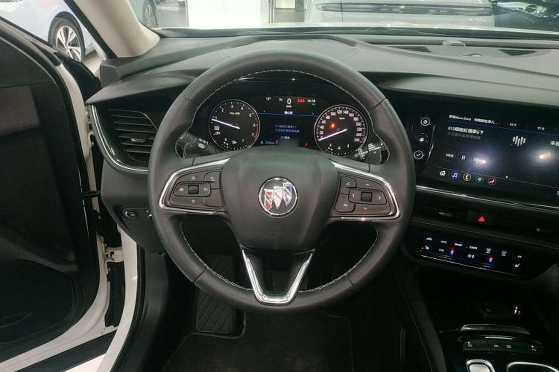 Used Buick Envision 2022 Facelift Encore S 552T Two-Wheel-Drive Luxury Model Steering Wheel