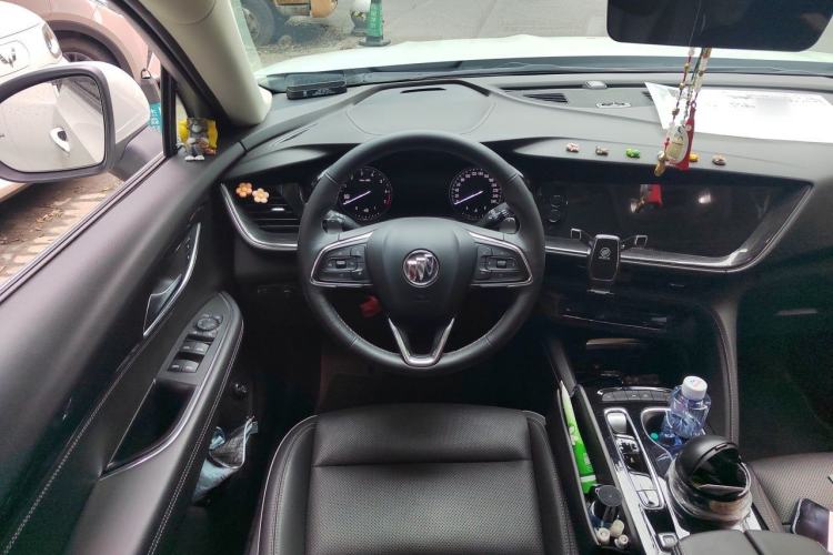 Used Buick Envision 2022 Encore Plus 652T Five-Seat Luxury Model Steering Wheel