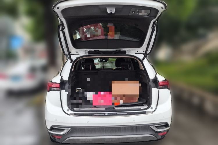 Used Buick Envision 2022 Encore S 552T Two-Wheel-Drive Luxury Model Trunk