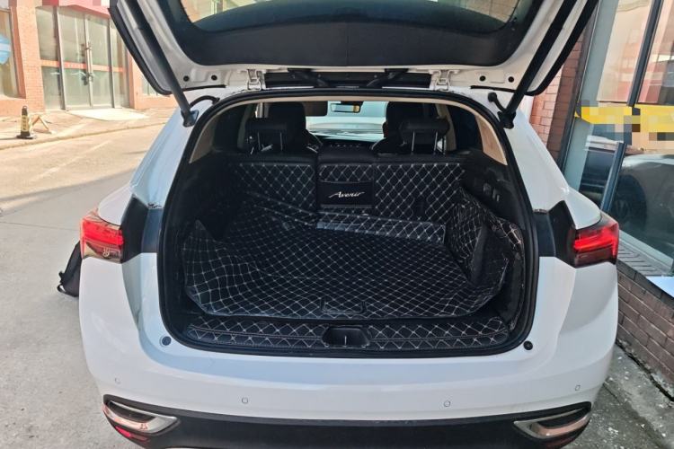 Used Buick Envision 2022 Encore S 552T Two-Wheel-Drive Luxury Model Trunk
