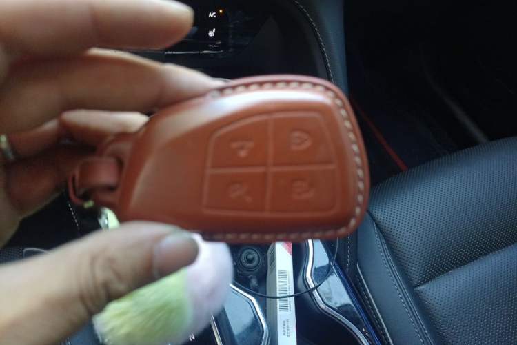 Used Buick Envision 2022 Encore Plus 652T Five-Seat Luxury Model Vehicle Key