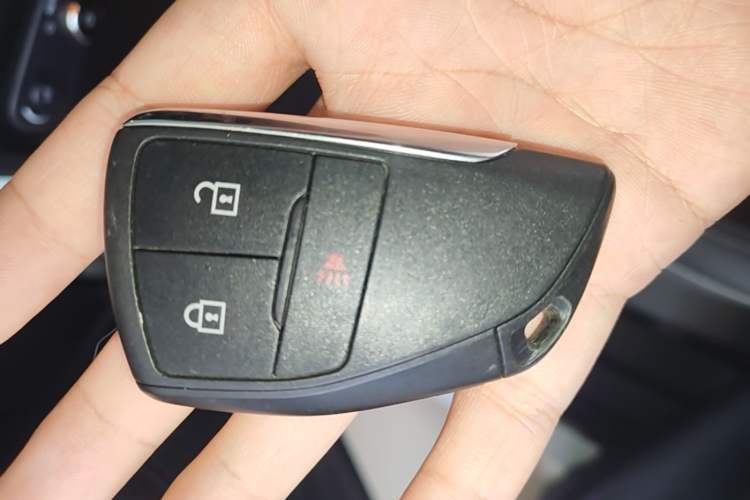 Used Buick Envision 2022 Facelift Encore S 552T Two-Wheel-Drive Luxury Model Vehicle Key