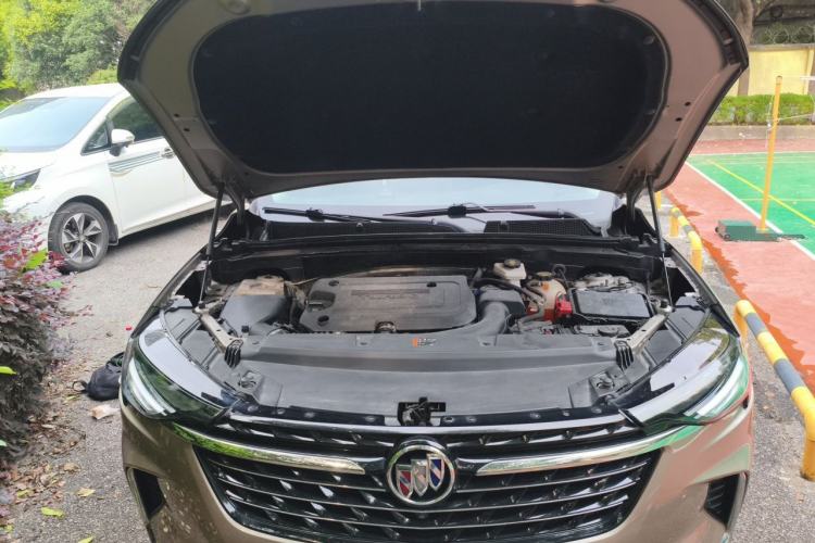 Used Buick Envision 2022 Encore Plus 652T Five-Seat Luxury Model Engine Bay