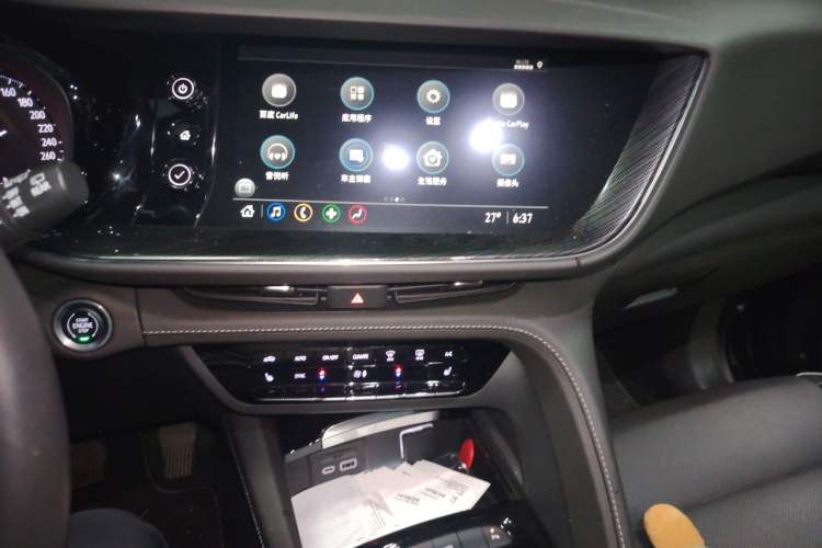 Used Buick Envision 2023 Encore Plus 652T Five-Seat Luxury Model Audio And AC Panel