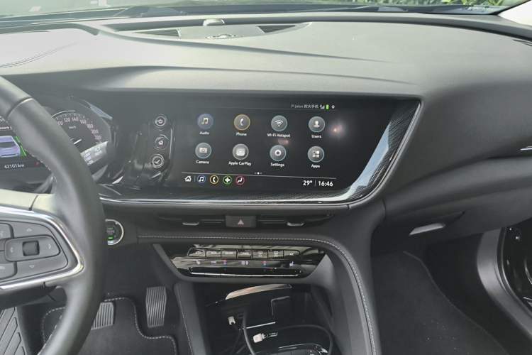 Used Buick Envision 2023 Encore Plus 652T Five-Seat Luxury Model Audio And AC Panel