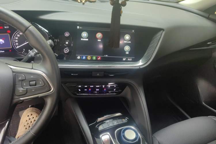 Used Buick Envision 2023 Encore Plus 652T Five-Seat Luxury Model Audio And AC Panel