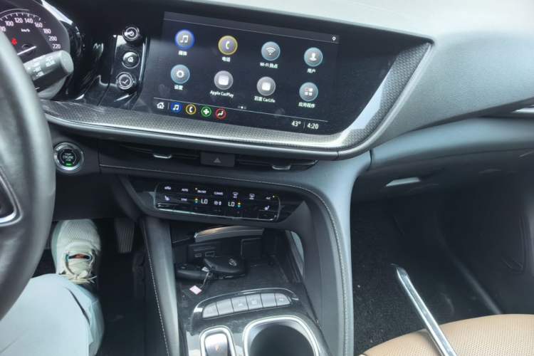 Used Buick Envision 2023 Encore Plus 652T Five-Seat Luxury Model Audio And AC Panel