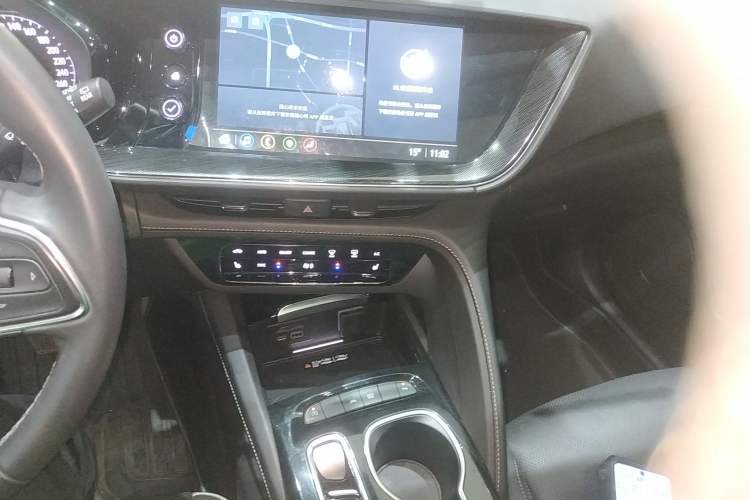 Used Buick Envision 2023 Encore S 552T Two-Wheel Drive Luxury Model Audio And AC Panel