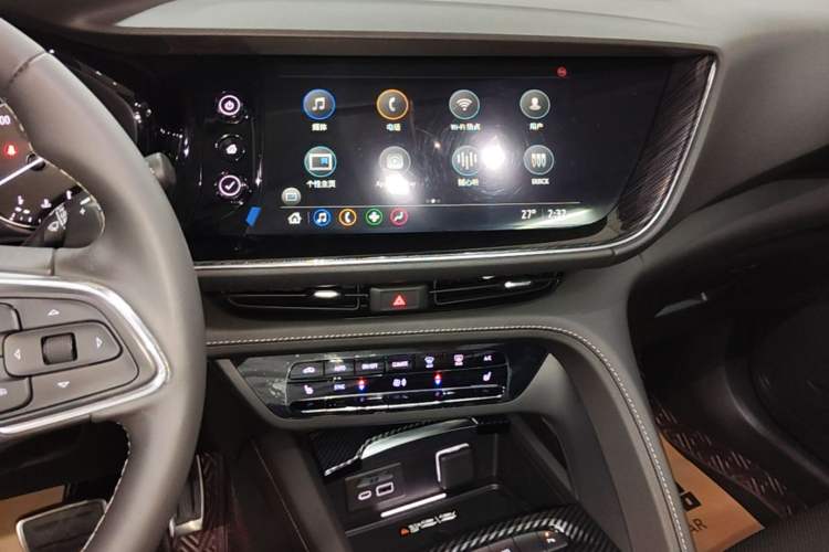 Used Buick Envision 2023 Encore S GS Four-Wheel Drive Sport Model Audio And AC Panel