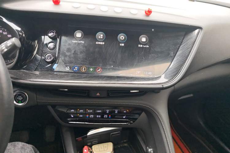 Used Buick Envision 2023 Encore Plus 652T Five-Seat Luxury Model Audio And AC Panel