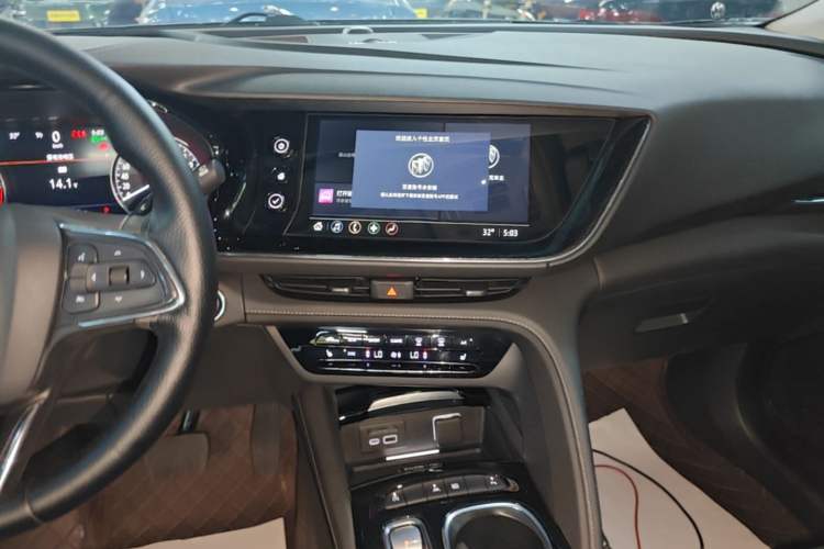 Used Buick Envision 2023 Encore Plus 652T Five-Seat Luxury Model Audio And AC Panel