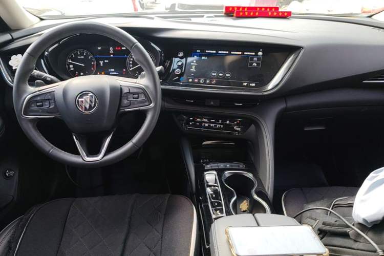 Used Buick Envision 2023 Encore S 652T Two-Wheel-Drive Luxury Model Center Console
