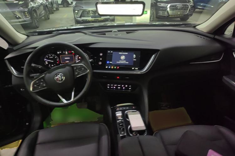 Used Buick Envision 2023 Encore Plus 652T Five-Seat All-Wheel-Drive Luxury Model Center Console