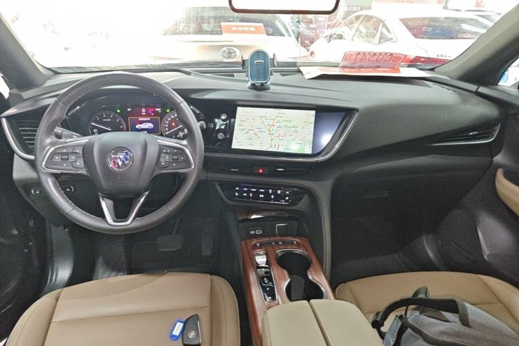 Used Buick Envision 2023 Encore Plus 652T Five-Seat Luxury Model Center Console