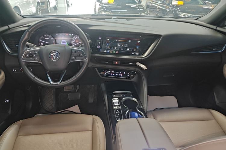Used Buick Envision 2023 Encore Plus 652T Five-Seat Luxury Model Center Console