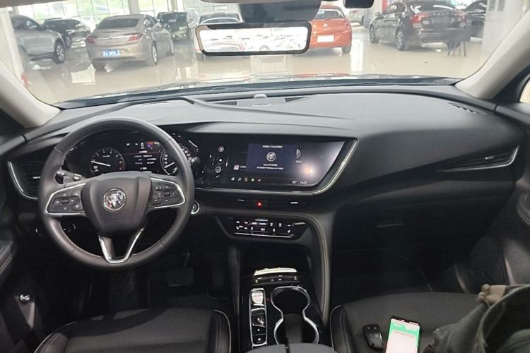 Used Buick Envision 2023 Encore Plus 652T Five-Seat Luxury Model Center Console