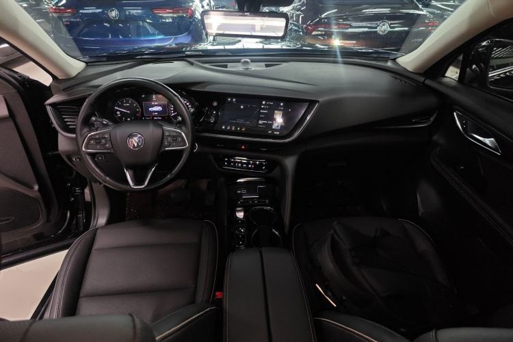 Used Buick Envision 2023 Encore Plus 652T Five-Seat Luxury Model Center Console