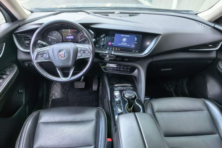 Used Buick Envision 2023 Encore Plus 652T Five-Seat Luxury Model Center Console