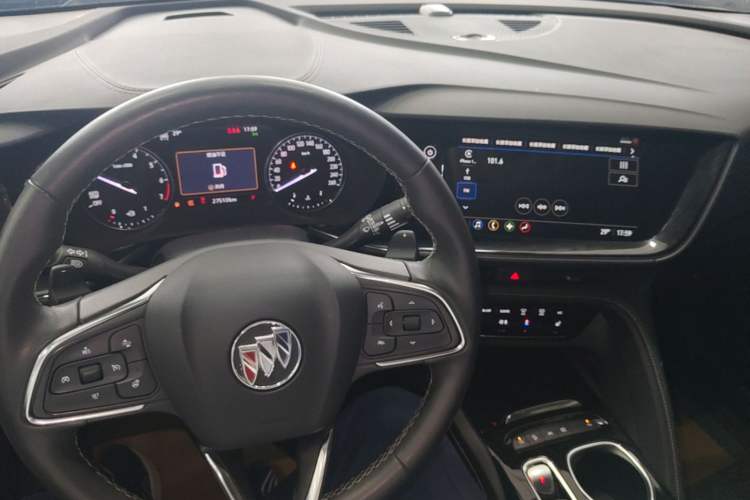 Used Buick Envision 2023 Encore Plus 652T Five-Seat All-Wheel-Drive Luxury Model Center Console