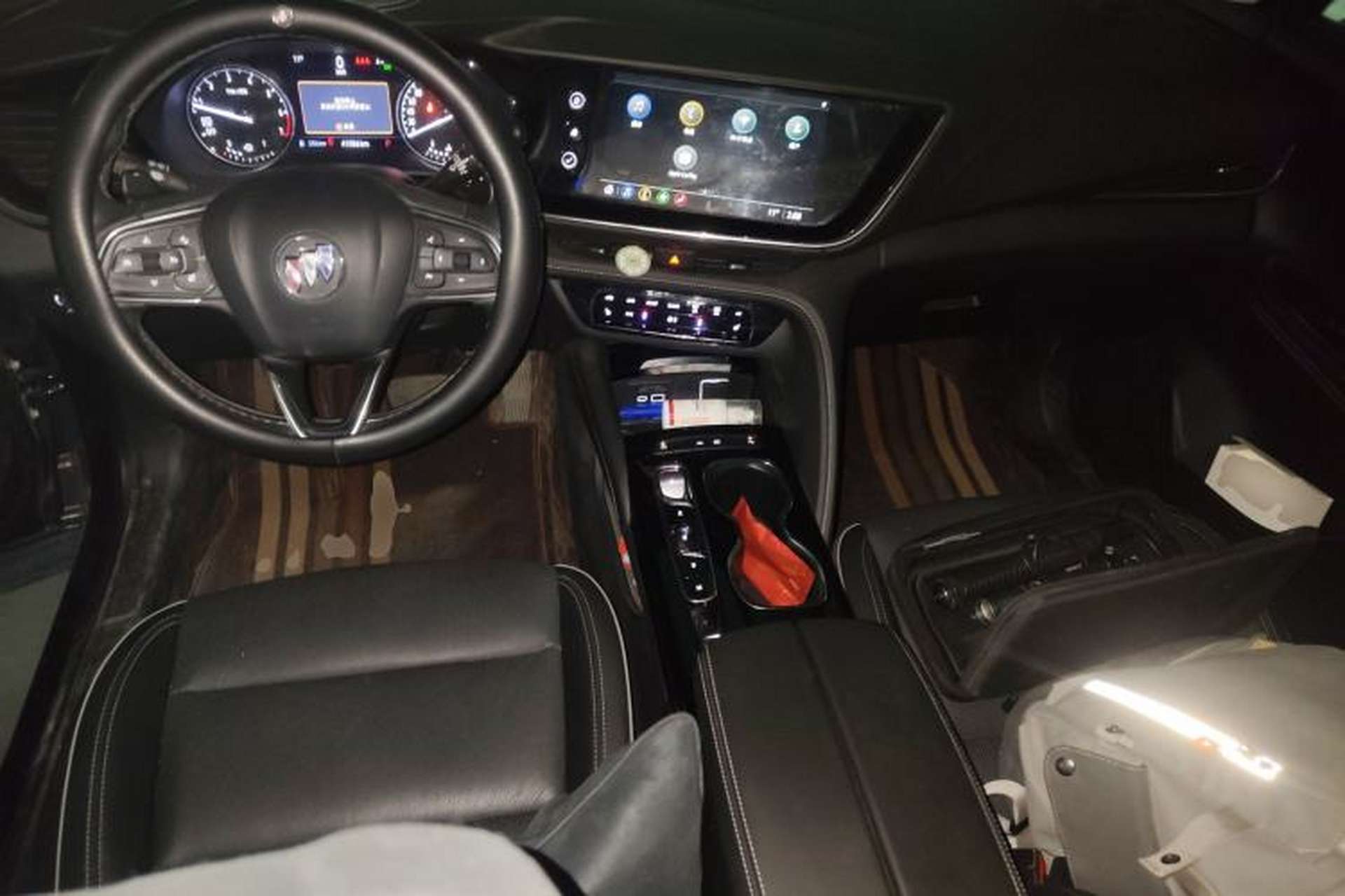 Used Buick Envision 2023 Encore Plus 652T Five-Seat Luxury Model Center Console