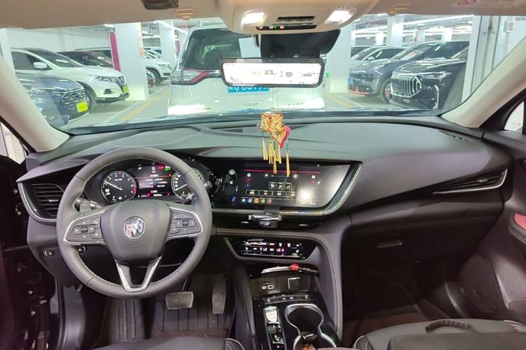 Used Buick Envision 2023 Encore Plus 652T Five-Seat Luxury Model Center Console