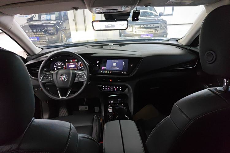 Used Buick Envision 2023 Encore Plus 652T Five-Seat Luxury Model Center Console