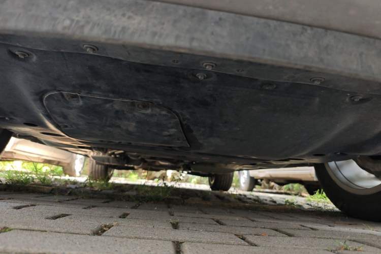 Used Buick Envision 2023 Encore Plus 652T Five-Seat Luxury Model Chassis Front