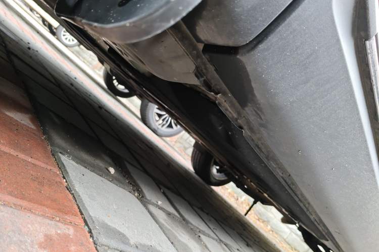 Used Buick Envision 2023 Encore S 552T Two-Wheel Drive Luxury Model Chassis Front Left