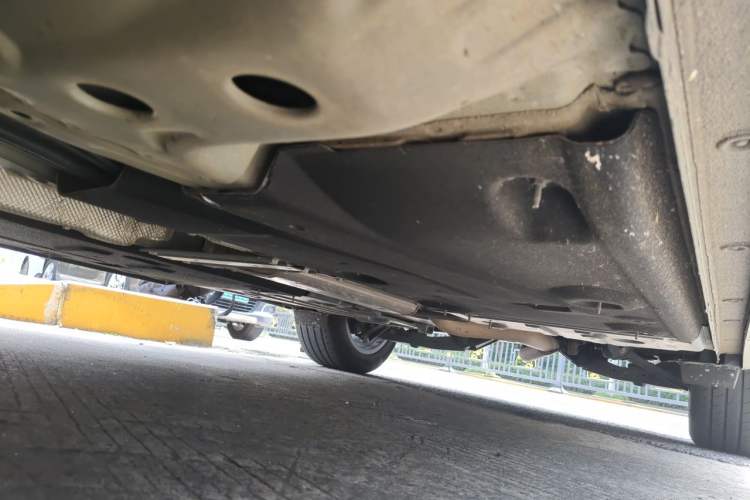 Used Buick Envision 2023 Encore S 652T Two-Wheel-Drive Luxury Model Chassis Front Left