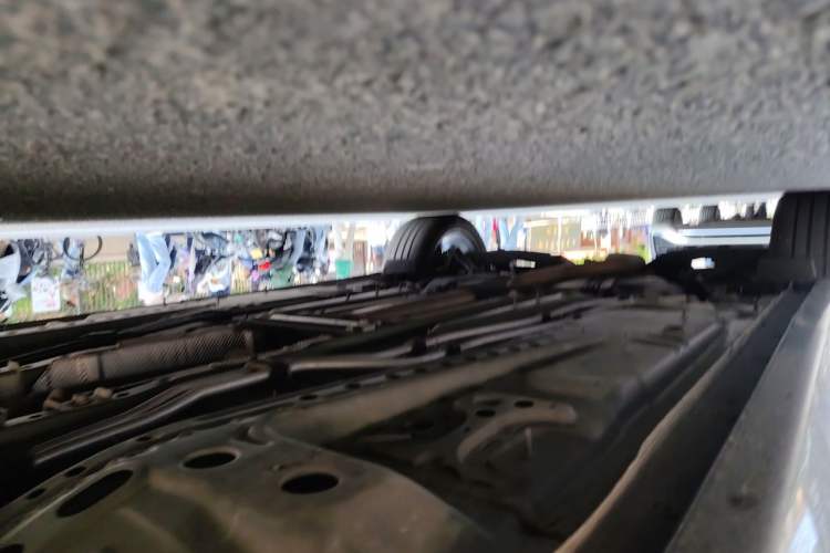 Used Buick Envision 2023 Encore S GS Four-Wheel Drive Sport Model Chassis Front Right