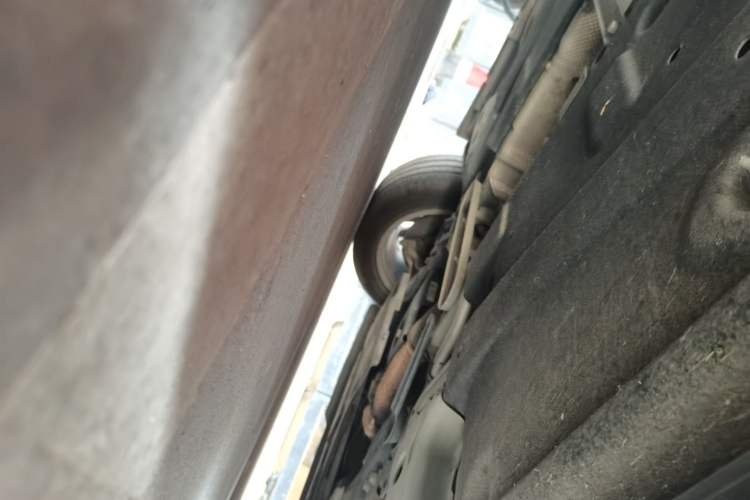 Used Buick Envision 2023 Encore S 552T Two-Wheel Drive Luxury Model Chassis Front Right