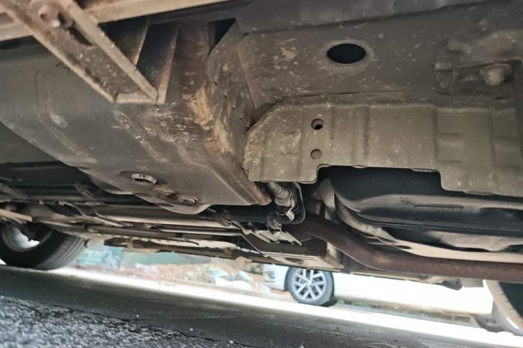 Used Buick Envision 2023 Encore Plus 652T Five-Seat Luxury Model Chassis Front Right