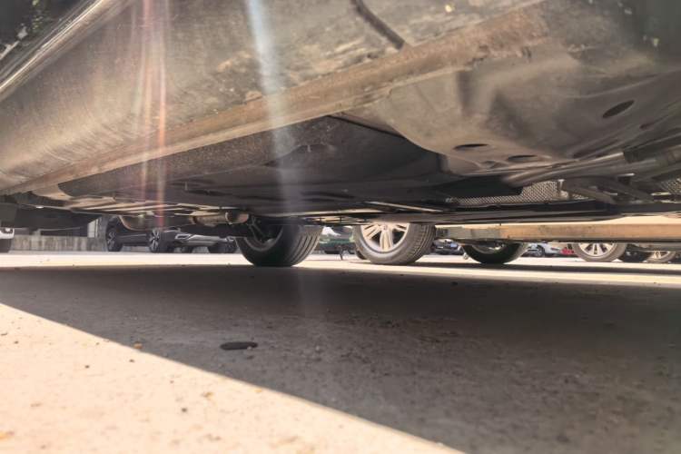 Used Buick Envision 2023 Encore S 652T Two-Wheel-Drive Luxury Model Chassis Front Right