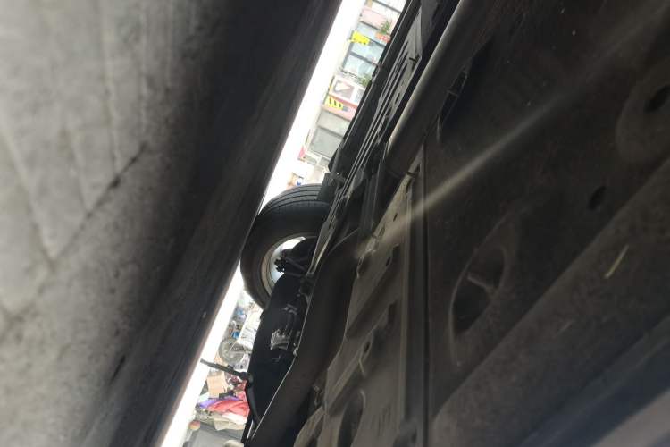 Used Buick Envision 2023 Encore S 552T Two-Wheel Drive Luxury Model Chassis Rear Left