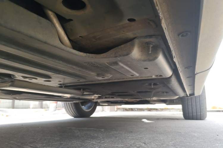 Used Buick Envision 2023 Encore S 652T Two-Wheel-Drive Luxury Model Chassis Rear Right