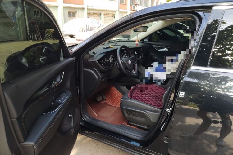 Used Buick Envision 2023 Encore Plus 652T Five-Seat All-Wheel-Drive Luxury Model Driver Seat