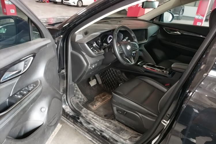 Used Buick Envision 2023 Encore Plus 652T Five-Seat Luxury Model Driver Seat