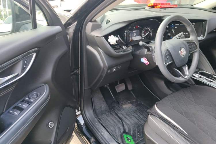 Used Buick Envision 2023 Encore S 652T Two-Wheel-Drive Luxury Model Driver Seat