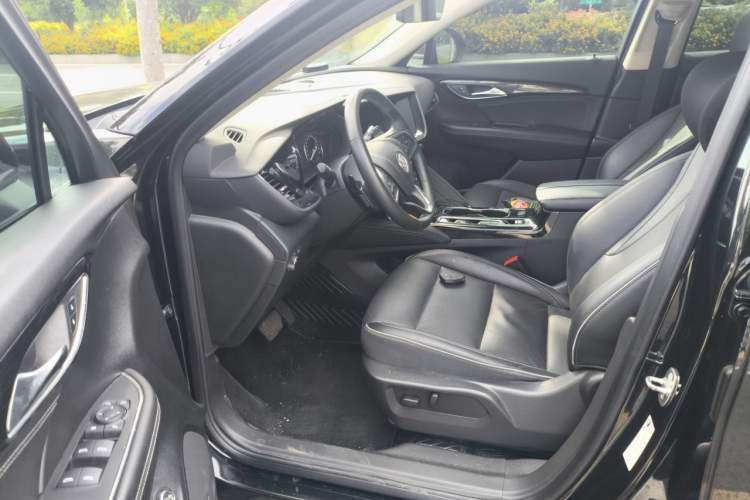 Used Buick Envision 2023 Encore Plus 652T Five-Seat Luxury Model Driver Seat