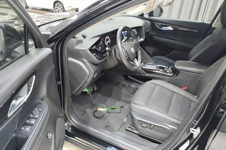 Used Buick Envision 2023 Encore Plus 652T Five-Seat All-Wheel-Drive Luxury Model Driver Seat
