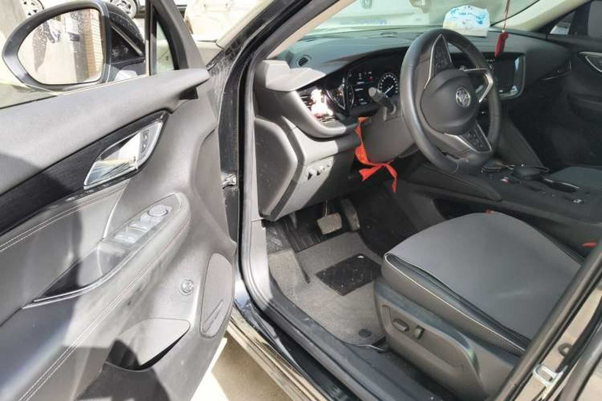 Used Buick Envision 2023 Encore S 652T Two-Wheel-Drive Luxury Model Driver Seat