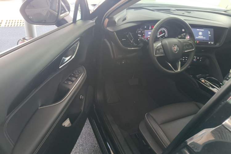 Used Buick Envision 2023 Encore S 552T Two-Wheel Drive Luxury Model Driver Seat