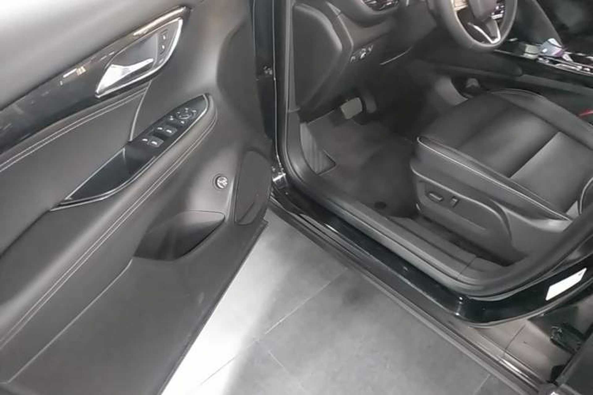 Used Buick Envision 2023 Encore Plus 652T Five-Seat All-Wheel-Drive Luxury Model Driver Seat