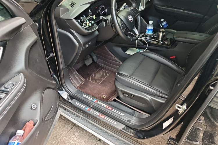 Used Buick Envision 2023 Encore Plus 652T Five-Seat Luxury Model Driver Seat