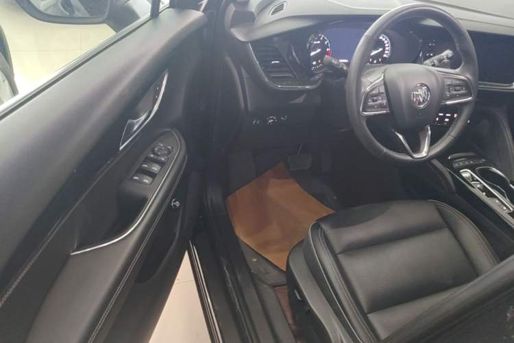 Used Buick Envision 2023 Encore Plus 652T Five-Seat All-Wheel-Drive Luxury Model Driver Seat